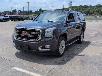Used 2018 GMC Yukon SLE w/ SLE Value Package