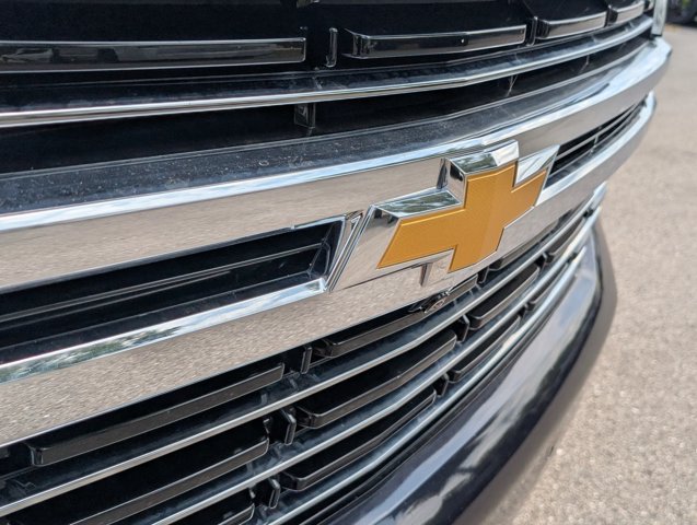Used 2023 Chevrolet Tahoe LT w/ Luxury Package RWD image 7