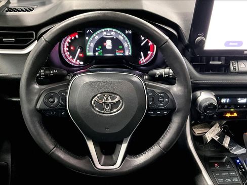 Certified 2023 Toyota RAV4 XLE Premium image 6