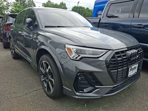 Used 2025 Audi Q3 2.0T Premium Plus w/ Premium Plus Package AWD/4WD image 1