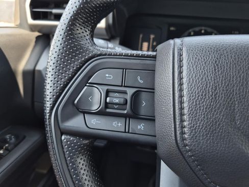 Used 2025 Toyota Tacoma SR RWD image 17