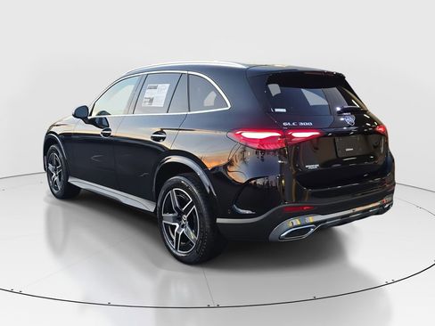 Certified 2026 Mercedes-Benz GLC 300 image 7