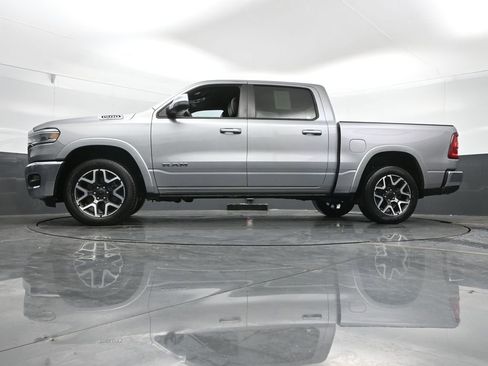 Used 2025 RAM 1500 Laramie image 49