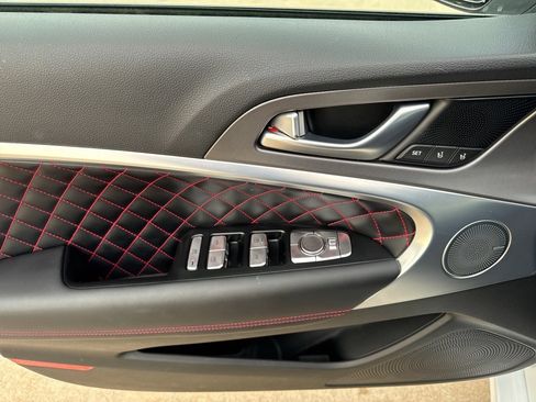 Used 2025 Genesis G70 3.3T Advanced w/ Sport Prestige Package image 20