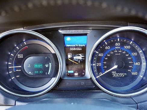 Used 2012 Hyundai Sonata Base 4dr Sedan w/ Leather Pkg image 30