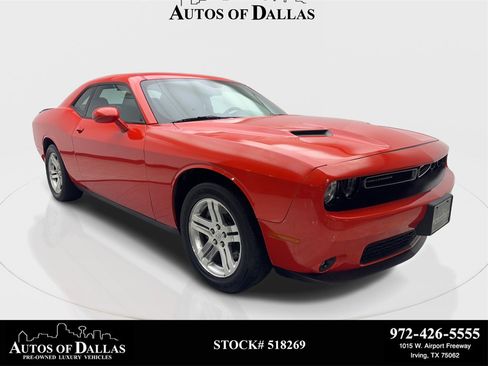 Used 2023 Dodge Challenger SXT w/ Plus Package image 1