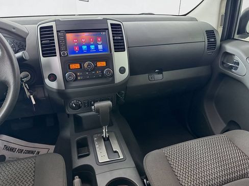 Used 2019 Nissan Frontier SV w/ Value Truck Package AWD/4WD image 28