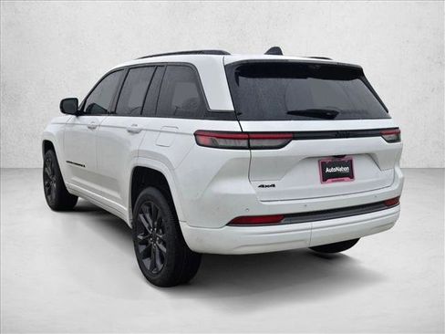New 2026 Jeep Grand Cherokee Limited Reserve image 9