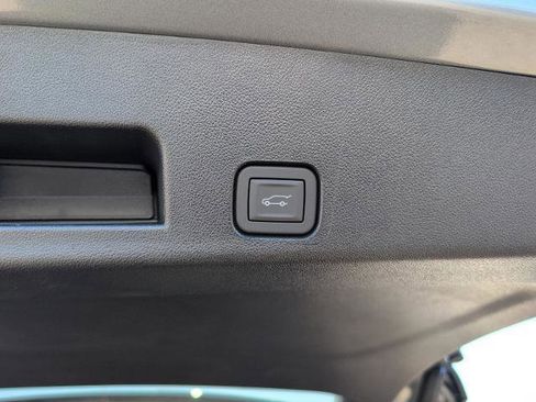 New 2025 Buick Enclave Sport Touring w/ Power Package image 8