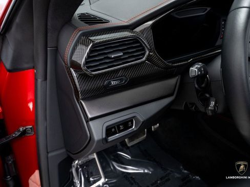Used 2023 Lamborghini Urus S image 29