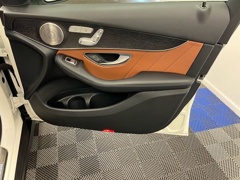 Used 2021 Mercedes-Benz GLC 300 4MATIC Coupe image 14