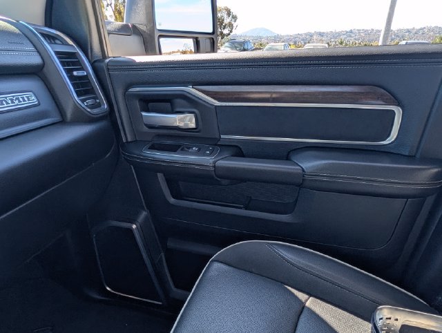 Used 2024 RAM 2500 Laramie w/ Safety Group AWD/4WD image 27