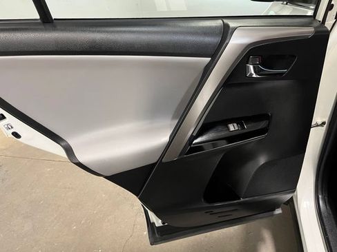 Used 2018 Toyota RAV4 Limited w/ Advanced Technology Package AWD/4WD image 16