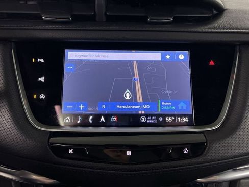 Certified 2021 Cadillac XT5 Premium Luxury FWD image 14