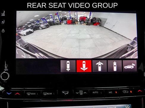 Used 2023 Jeep Grand Wagoneer Series III w/ Rear Seat Video Group 1 AWD/4WD image 28