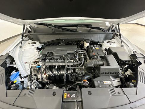 Used 2025 Hyundai Kona SEL image 33