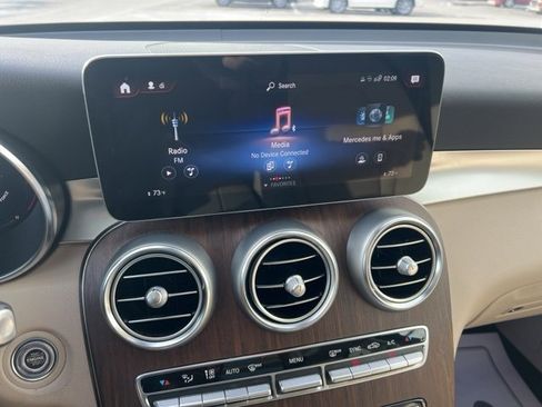 Used 2022 Mercedes-Benz GLC 300 4MATIC image 39