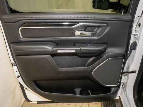 Used 2019 RAM 1500 Laramie image 10