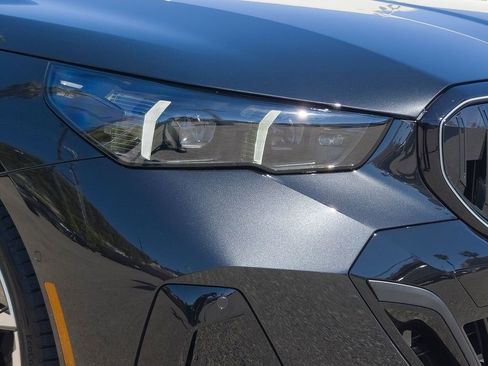 New 2026 BMW 540i xDrive w/ Executive Package image 5