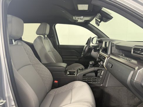 Used 2026 Toyota Tacoma SR5 AWD/4WD image 10