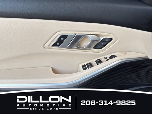 Used 2021 BMW 330i xDrive Sedan AWD/4WD image 11