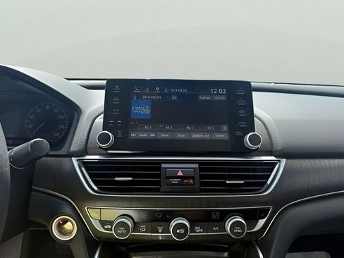 Used 2020 Honda Accord EX image 13