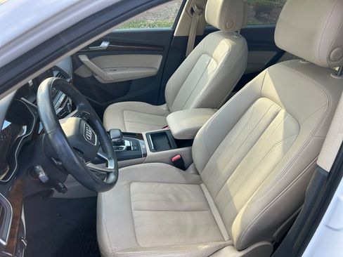 Used 2018 Audi Q5 2.0T Premium w/ Convenience Package image 30