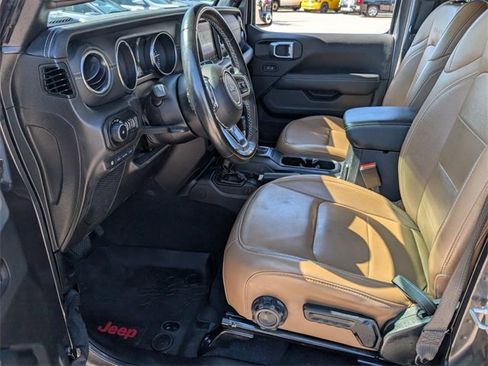 Used 2022 Jeep Wrangler Unlimited Sahara w/ Cold Weather Group image 7