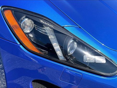 Used 2014 Maserati GranTurismo Sport RWD image 34