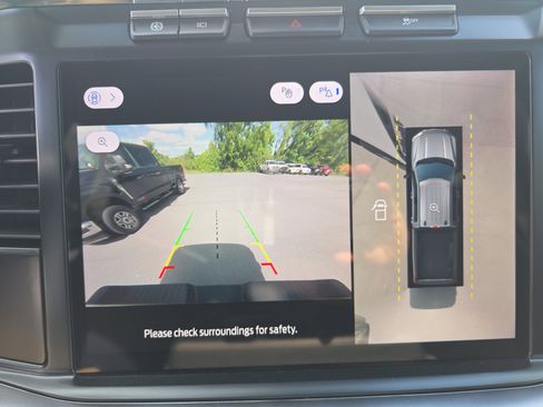 Used 2024 Ford F350 Lariat w/ Camper Package image 26