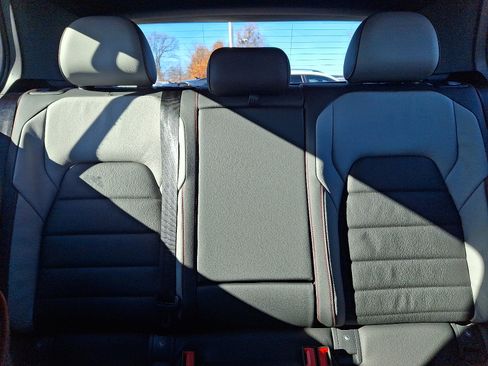 Used 2025 Volkswagen GTI SE image 15