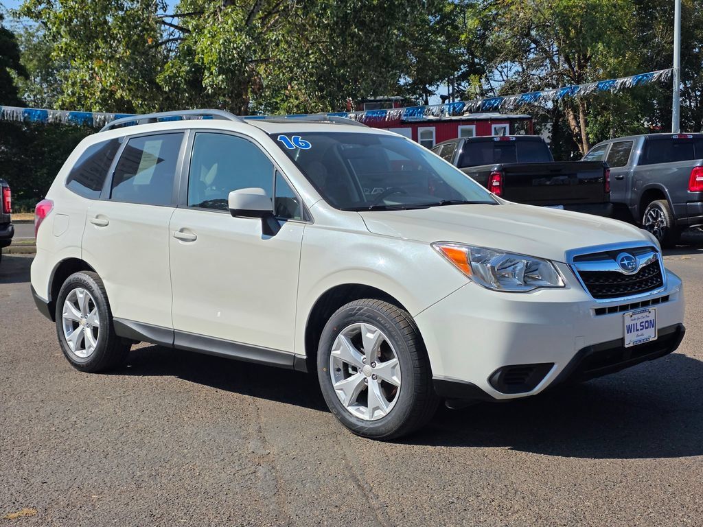 Used 2016 Subaru Forester 2.5i Premium AWD/4WD image 29