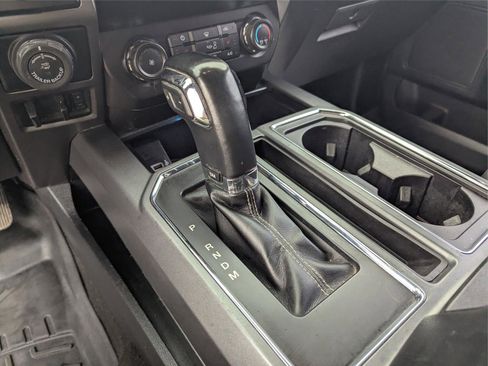 Used 2019 Ford F150 XLT w/ Equipment Group 302A Luxury image 16