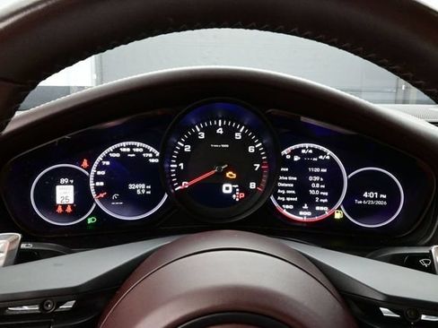 Certified 2023 Porsche Panamera 4 Platinum Edition AWD/4WD image 9