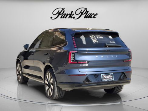 New 2025 Volvo EX90 Plus w/ Protection Package Premier image 3