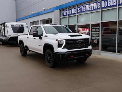New 2026 Chevrolet Silverado 3500 LT w/ Trail Boss Package