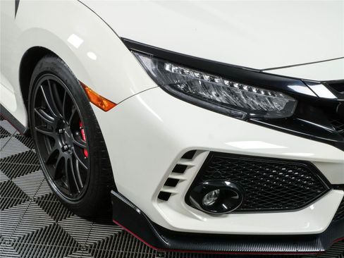 Used 2017 Honda Civic Type R image 33