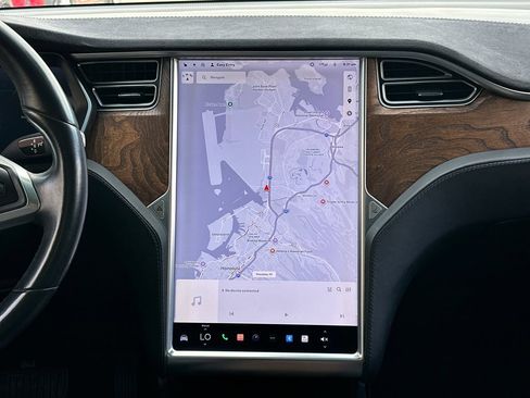 Used 2017 Tesla Model X 75D AWD/4WD image 15