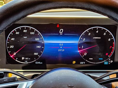Used 2023 Mercedes-Benz C 300 4MATIC Sedan image 24