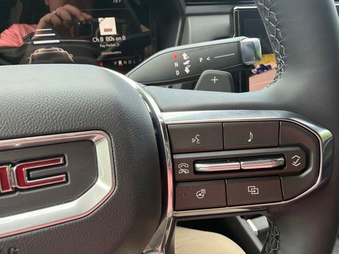 New 2026 GMC Terrain Elevation FWD image 21