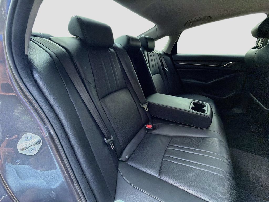 Used 2021 Honda Accord EX-L image 30