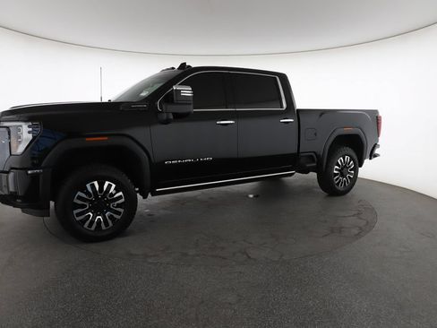 Used 2024 GMC Sierra 2500 Denali Ultimate w/ Max Trailering Package AWD/4WD image 6