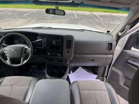 Used 2014 Nissan NV 2500 SV w/ Side & Curtain Airbag Package RWD image 28