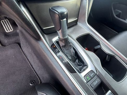 Used 2022 Honda Accord Sport image 13