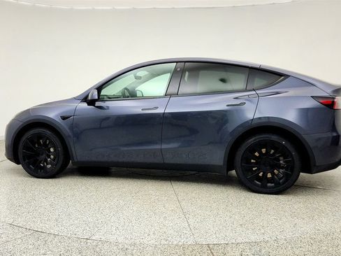 Used 2023 Tesla Model Y Long Range AWD/4WD image 8