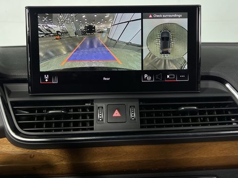 Used 2022 Audi Q5 2.0T Prestige w/ Prestige Package image 20