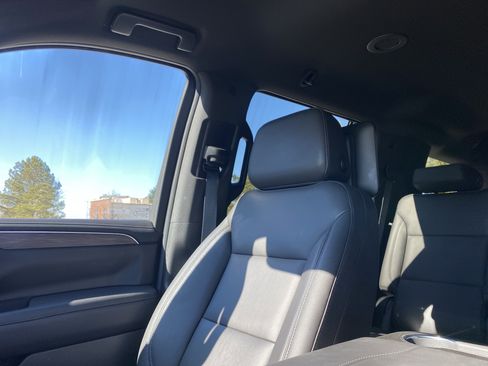 Used 2021 Chevrolet Tahoe Z71 w/ Rear Media and Nav Package image 20