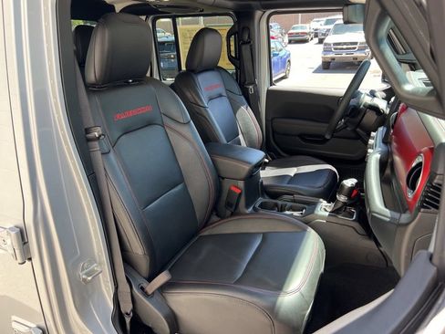 Used 2023 Jeep Gladiator Rubicon w/ LED Lighting Group AWD/4WD image 23