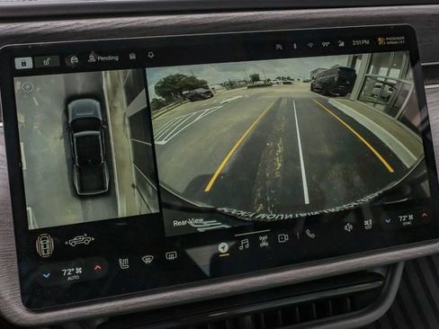 Used 2023 Rivian R1T Adventure image 28