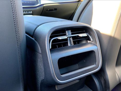 New 2026 Mercedes-Benz E 53 AMG e 4MATIC Sedan image 22